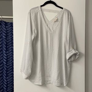 Women’s LOFT outlet blouse, size XL, white with black polka dots